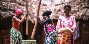 এই গ্রামে সবাই মহিলা! পুরুষদের প্রবেশাধিকার নেই সেখানে