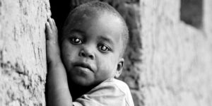 এই অভিশপ্ত গ্রামে ক্ষুদে থেকে বৃদ্ধ সকলেই অন্ধ!